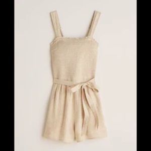 Abercrombie Women's
Wide Strap Smocked Romper S